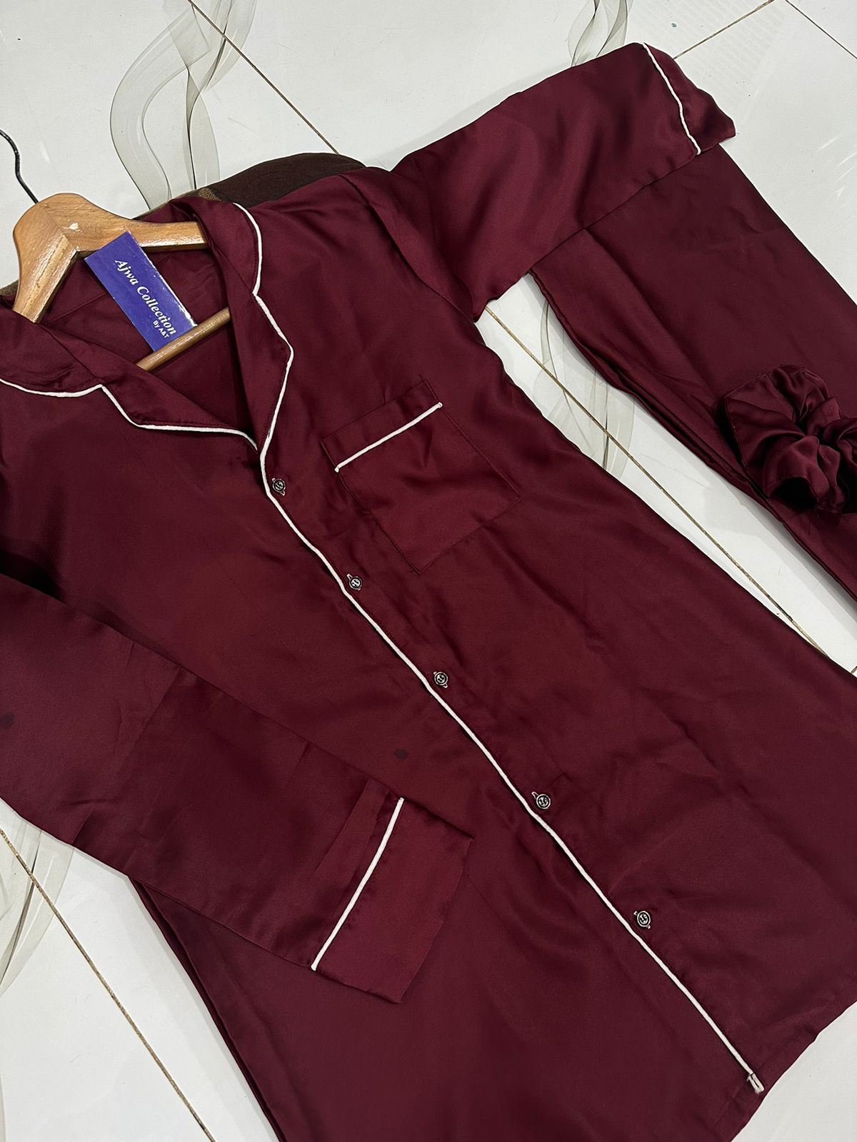 silk suit in premium fabric for girls and woman (M H 881) - M.H fashion 